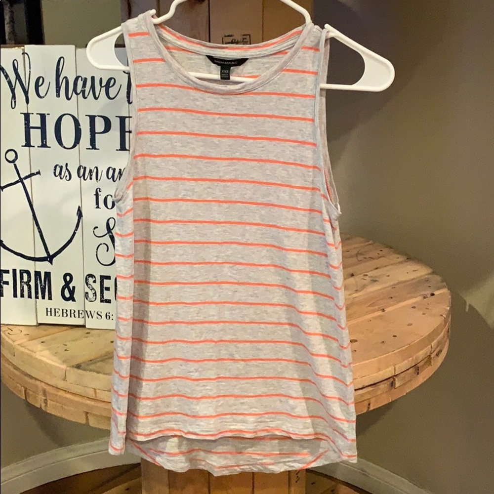 $$$ Banana Republic high/low tank top